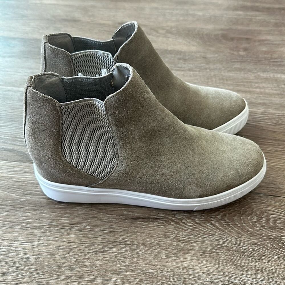 Steve Madden Sultan Suedeโ Wedge Sneakers Tan Size 8